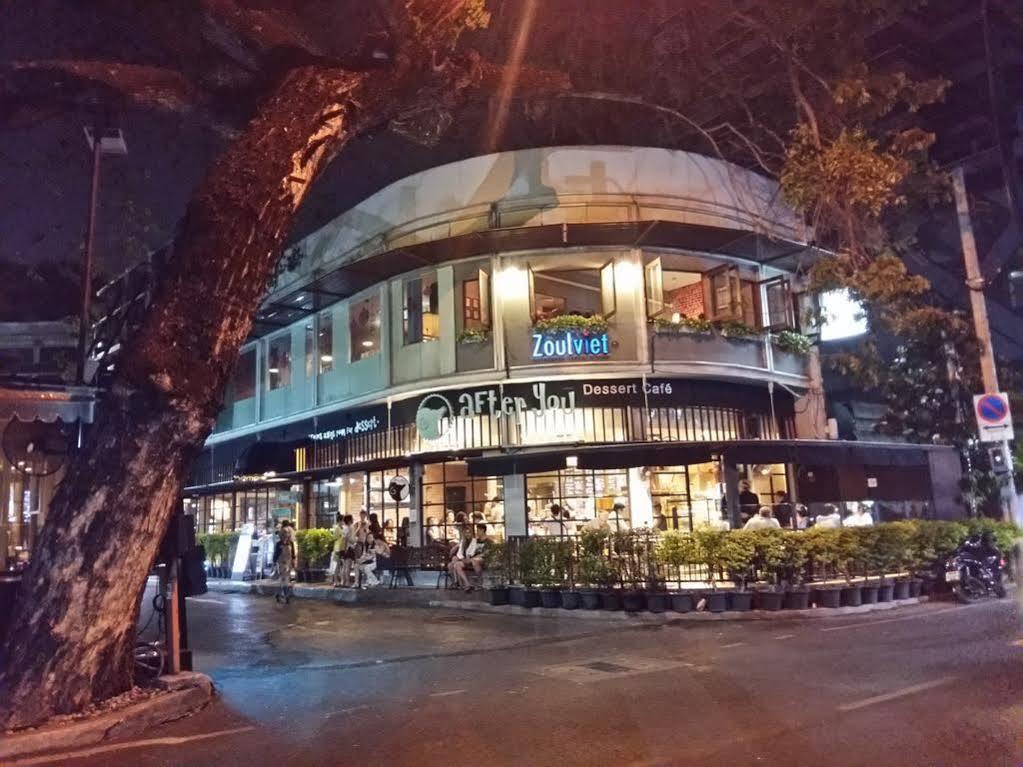 Snooze Hotel Thonglor Bangkok Exterior photo